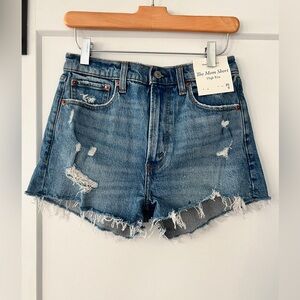 Abercrombie NWT Medium Destroy High Rise denims Mom Shorts 25